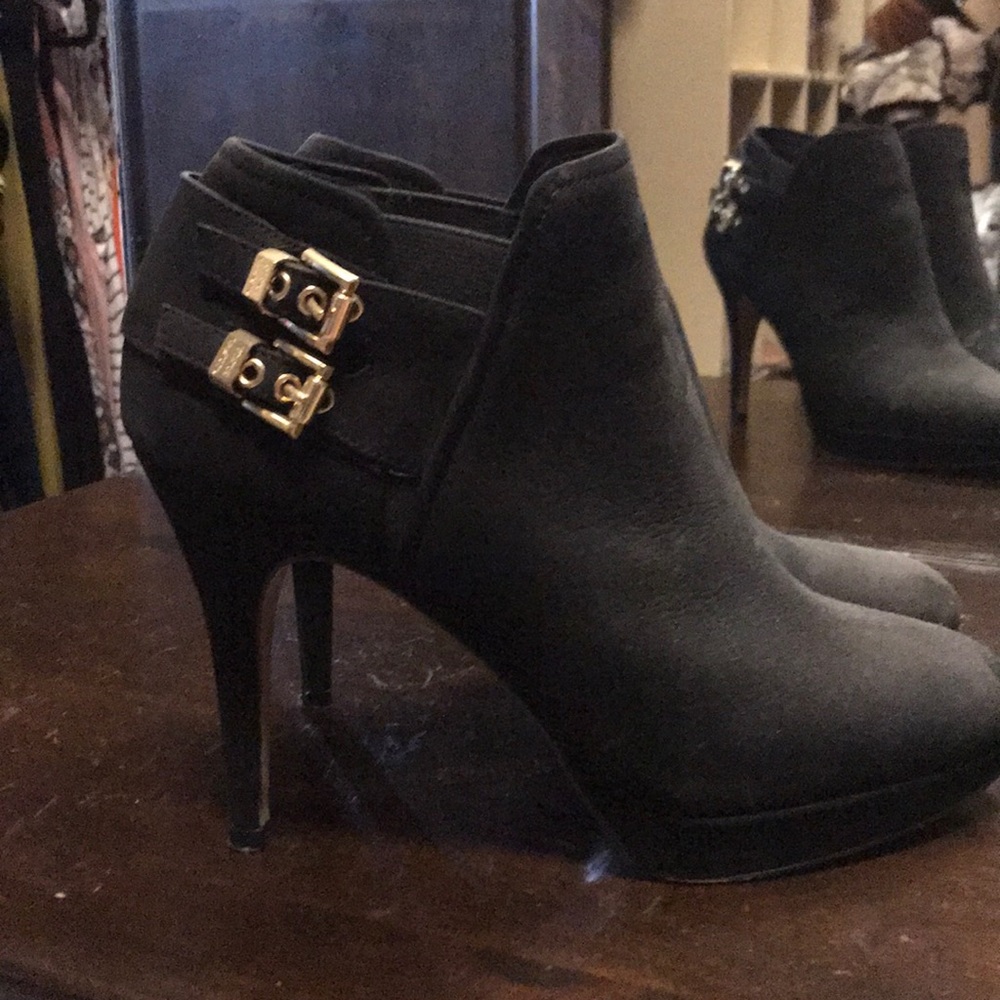 Vince Camuto heels